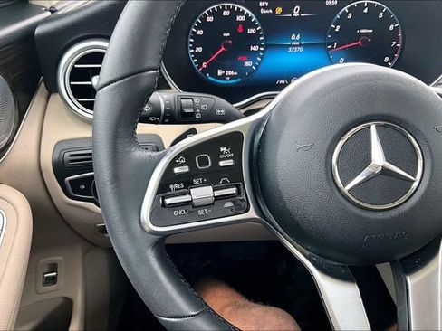 Used 2020 Mercedes-Benz GLC 300 image 9