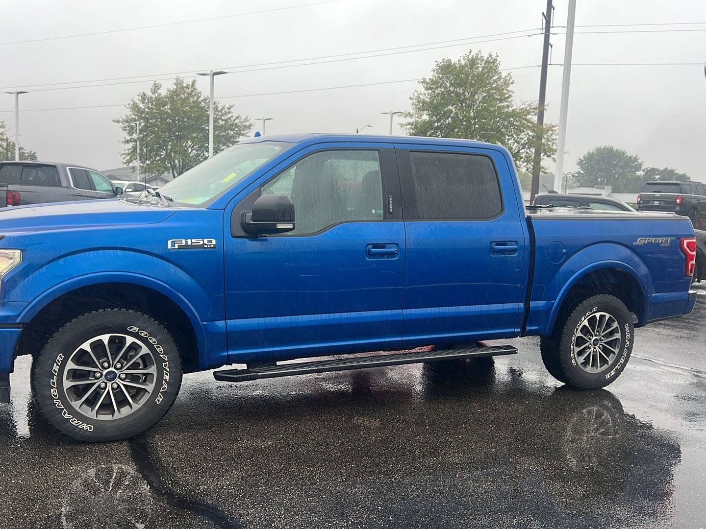 Used 2018 Ford F150 XLT w/ Equipment Group 302A Luxury AWD/4WD image 12