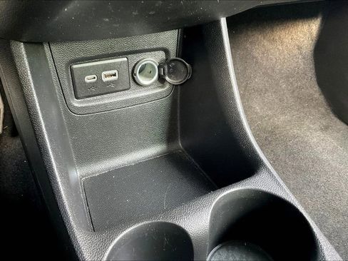 Used 2021 Chevrolet Spark LT image 18