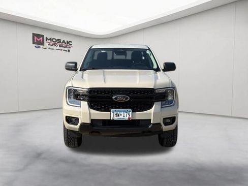 Used 2025 Ford Ranger XLT w/ FX4 Off-Road Package AWD/4WD image 3
