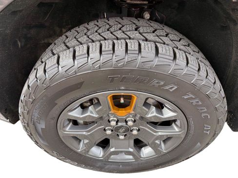 Used 2023 Ford Maverick Tremor w/ Tremor Off-Road Package AWD/4WD image 9