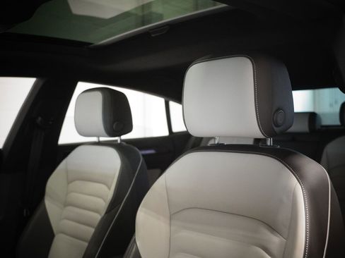 Used 2022 Volkswagen Arteon SEL image 12