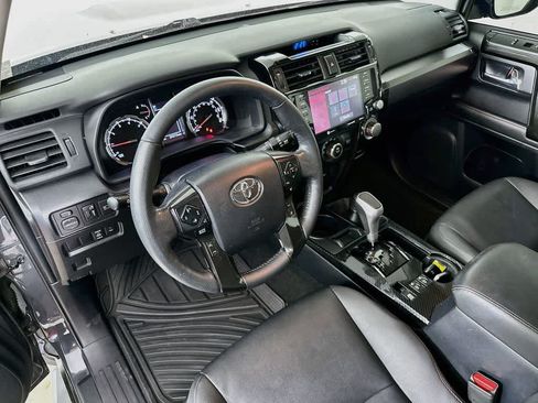 Used 2024 Toyota 4Runner TRD Off-Road Premium w/ Moonroof Package AWD/4WD image 2