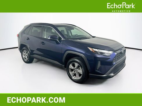 Used 2025 Toyota RAV4 XLE AWD/4WD image 1