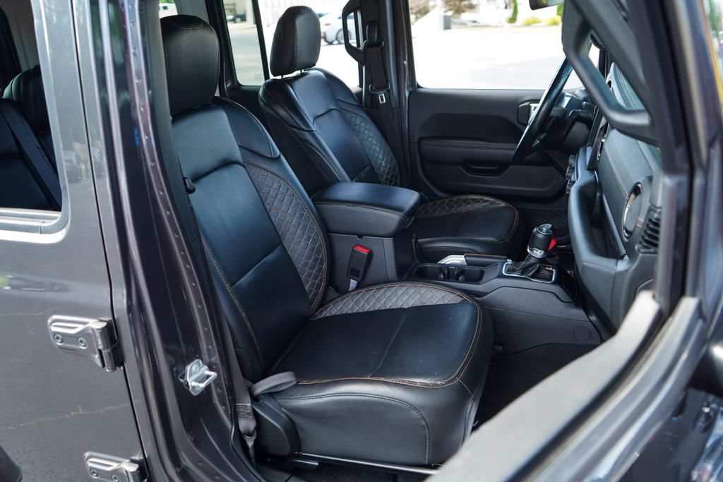 Used 2021 Jeep Wrangler Unlimited Sahara AWD/4WD image 14