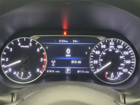 Used 2023 Nissan Sentra SV FWD image 23