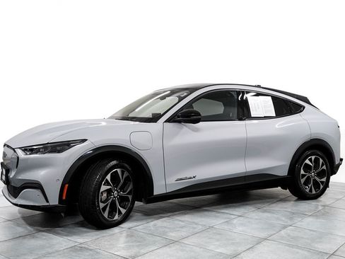 Certified 2023 Ford Mustang Mach-E Premium AWD/4WD image 4