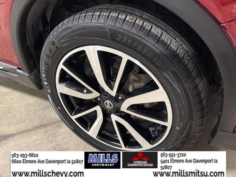 Used 2019 Nissan Rogue SL w/ Premium Package AWD/4WD image 19