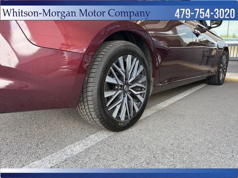 Used 2025 Nissan Altima 2.5 SV FWD image 33