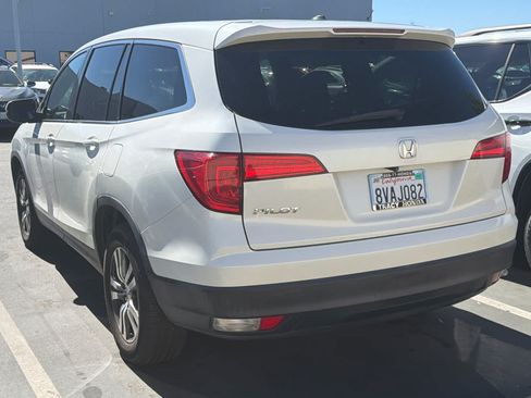 Used 2017 Honda Pilot EX-L image 4