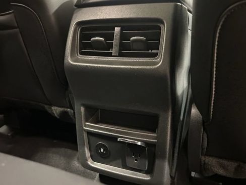 Certified 2024 Ford Edge SEL w/ Convenience Package AWD/4WD image 39
