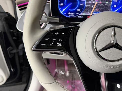 Certified 2022 Mercedes-Benz EQS 450+ Sedan image 31