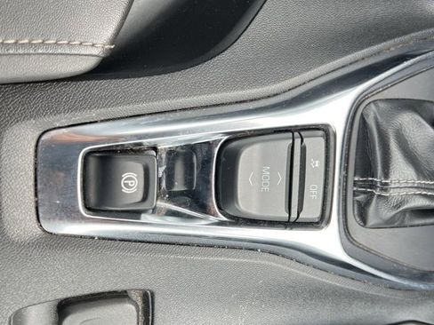 Used 2023 Chevrolet Camaro LT image 22