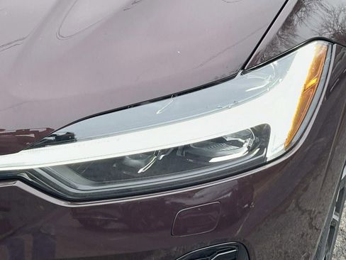 New 2026 Volvo XC60 B5 Ultra w/ Climate Package image 9