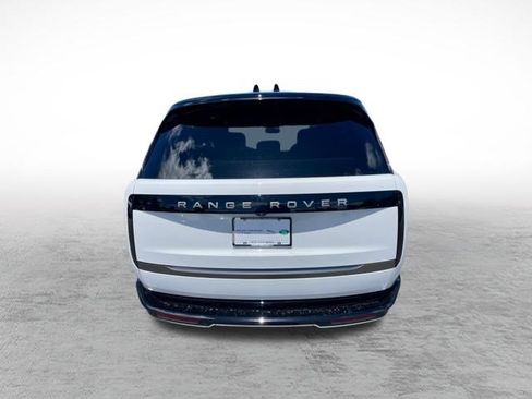 Used 2025 Land Rover Range Rover SE AWD/4WD image 6
