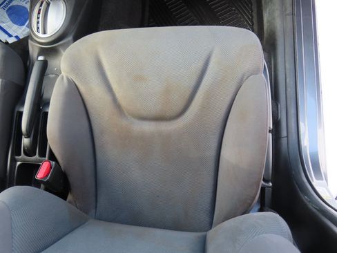 Used 2013 Honda Fit image 40