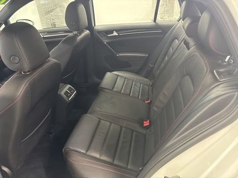 Used 2017 Volkswagen GTI Autobahn image 20