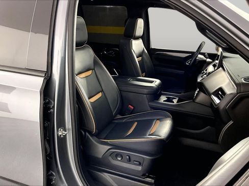 Used 2022 GMC Yukon AT4 AWD/4WD image 9