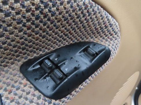 Used 2002 Dodge Ram 2500 Truck 4x4 Quad Cab image 14