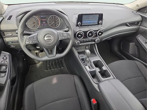 Used 2024 Nissan Sentra S FWD image 10