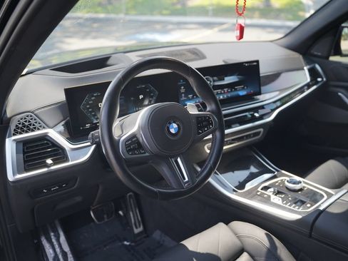 Used 2024 BMW X5 M60i AWD/4WD image 9