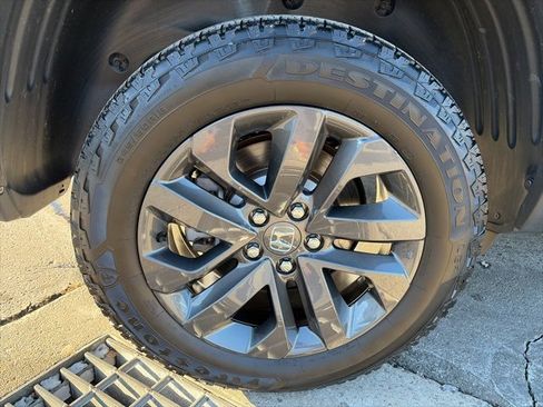 Used 2023 Honda Ridgeline Sport image 10