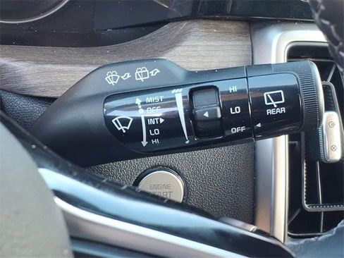 Used 2022 Kia Sorento EX image 29