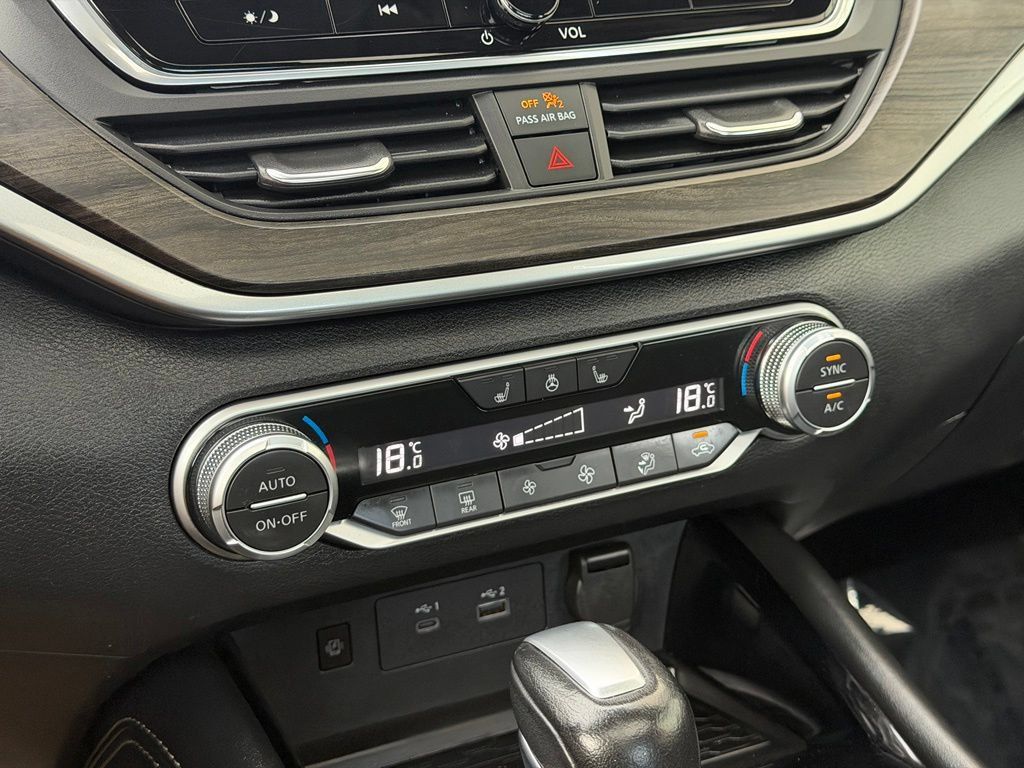 Used 2023 Nissan Altima AWD image 14