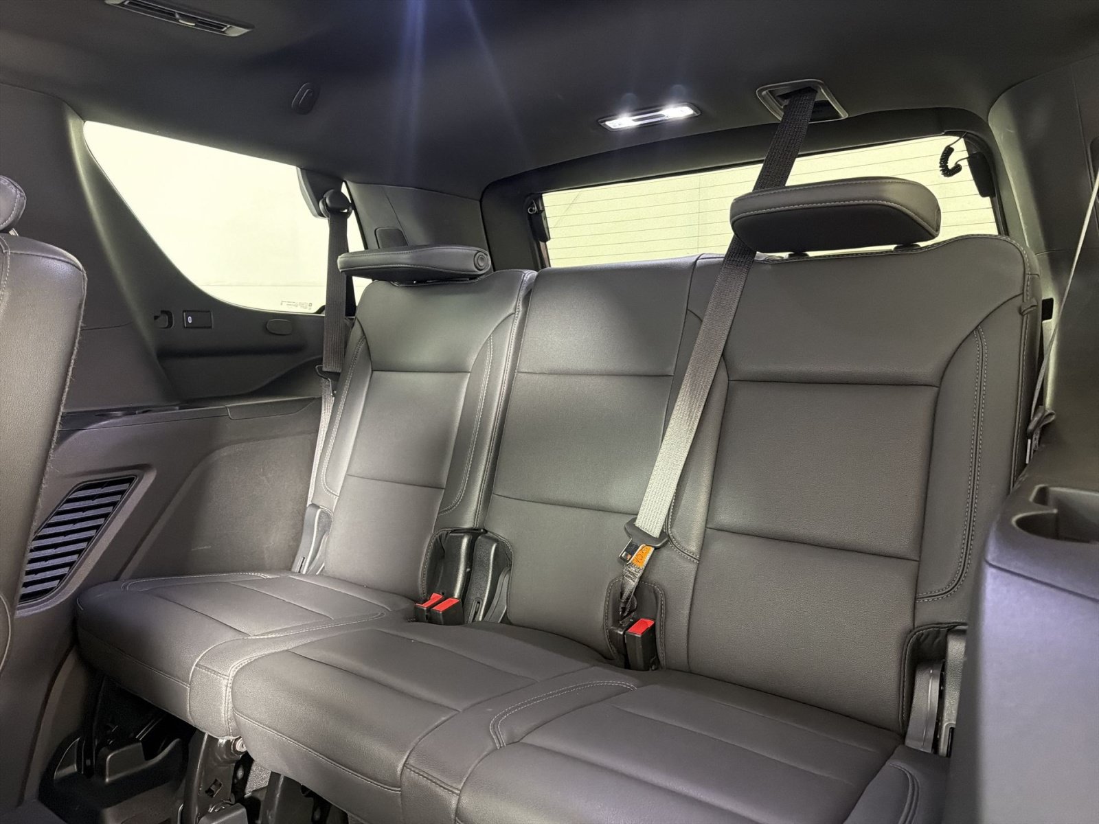 Used 2023 Chevrolet Tahoe LT w/ Luxury Package AWD/4WD image 26