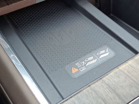 New 2026 GMC Acadia Denali Ultimate w/ LPO, Floor Liner Package image 24