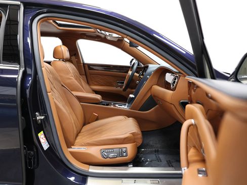 Used 2014 Bentley Flying Spur W12 image 80