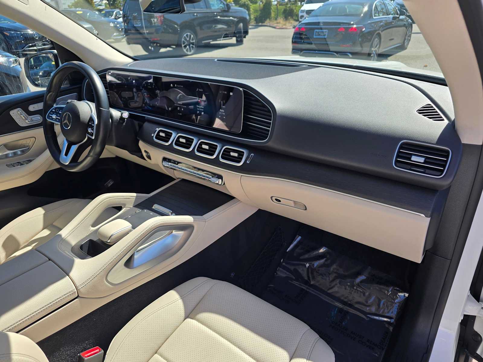 Used 2021 Mercedes-Benz GLE 350 w/ Premium Package image 16