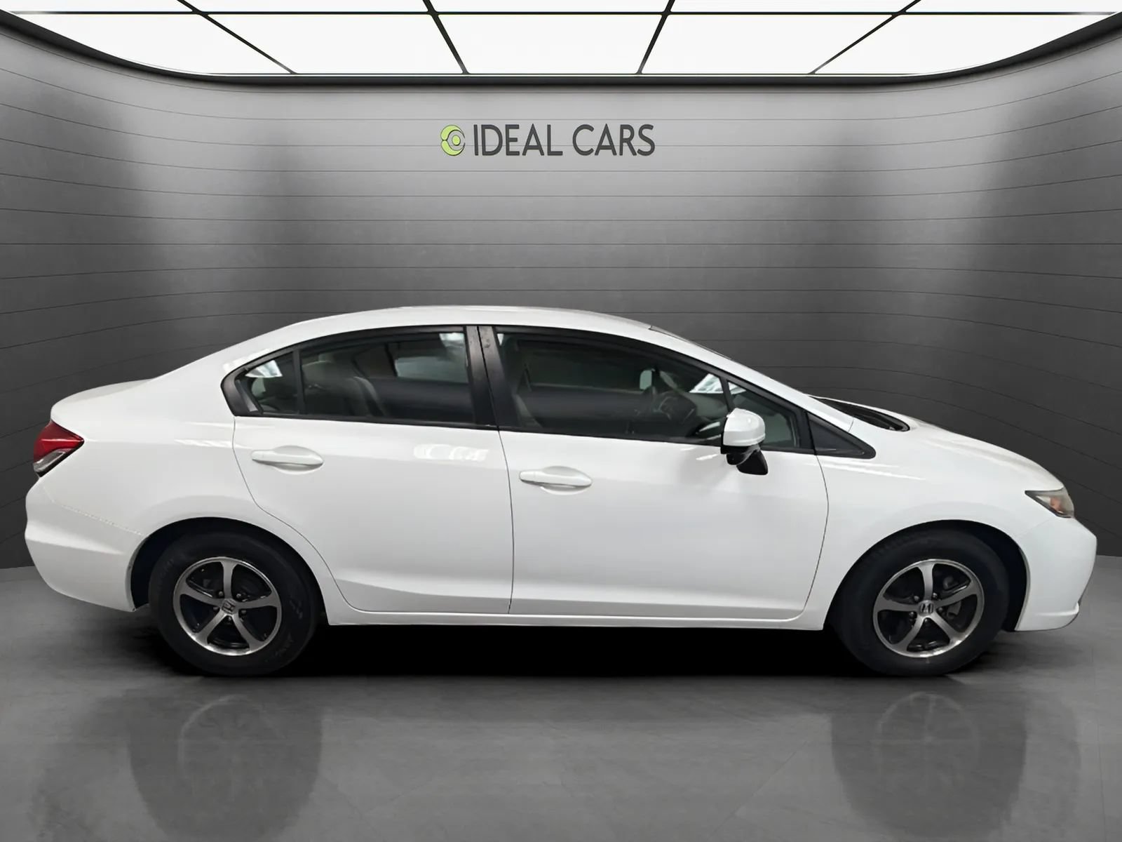 Used 2015 Honda Civic SE image 4