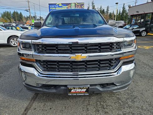 Used 2017 Chevrolet Silverado 1500 LT w/ All Star Edition image 2