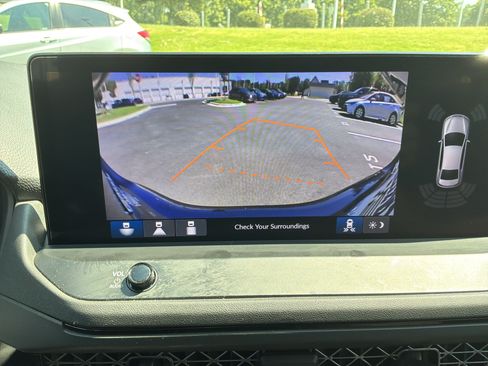 Used 2023 Honda Accord Touring image 25