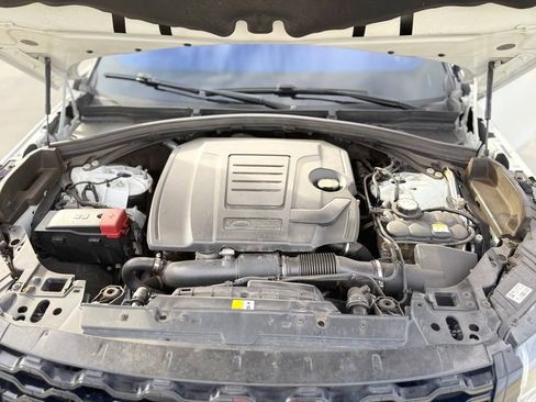 Used 2018 Land Rover Range Rover Velar R-Dynamic SE image 44