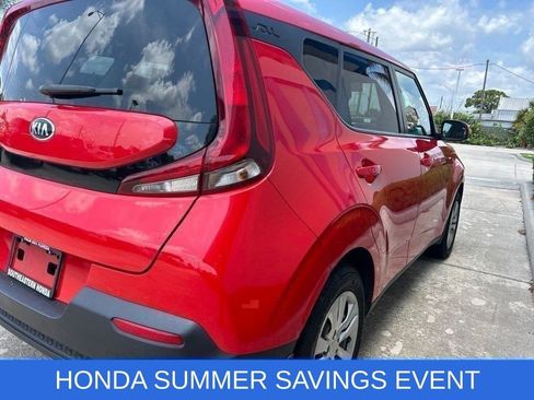 Used 2020 Kia Soul LX FWD image 8