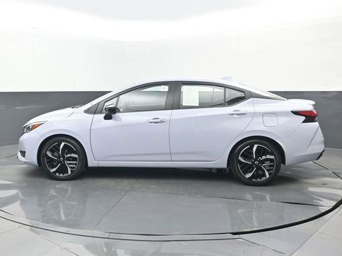 Used 2025 Nissan Versa SR w/ Electronics Package image 22