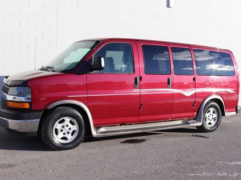 Used 2007 Chevrolet Express 1500 w/ Preferred Equipment Group image 37