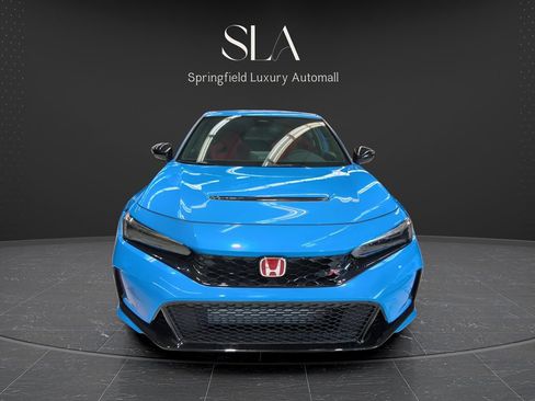 Used 2025 Honda Civic Type R image 2