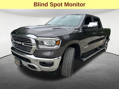 Used 2023 RAM 1500 Laramie AWD/4WD image 5