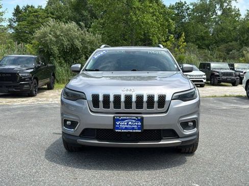Used 2021 Jeep Cherokee Limited AWD/4WD image 3