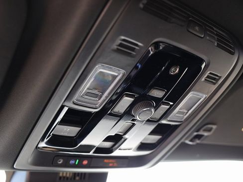 New 2026 GMC Yukon XL Denali w/ Denali Reserve Package image 24