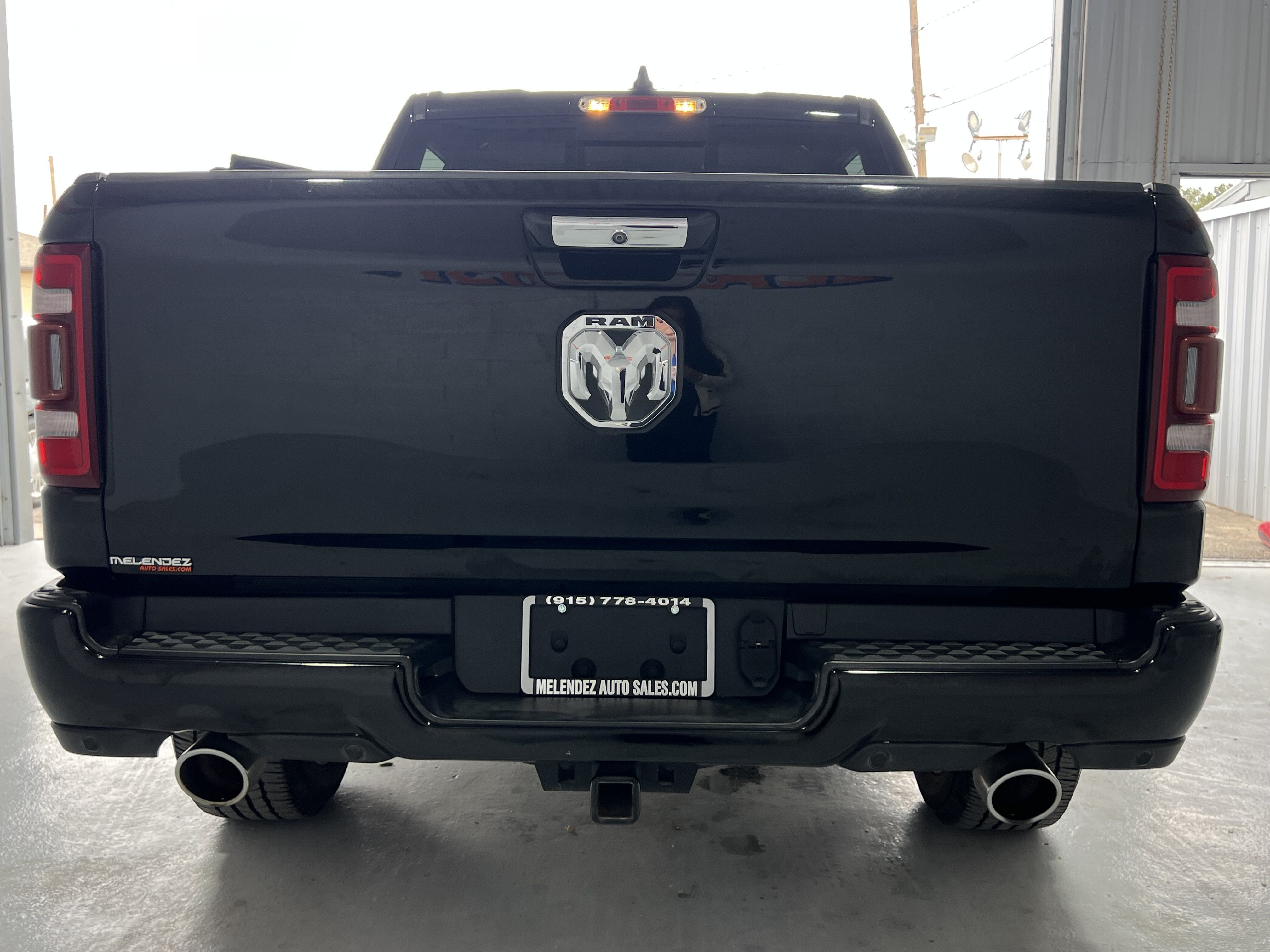 Used 2019 RAM 1500 Limited AWD/4WD image 3