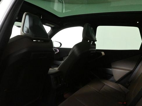 Used 2025 BMW X3 xDrive30i w/ Convenience Package image 33