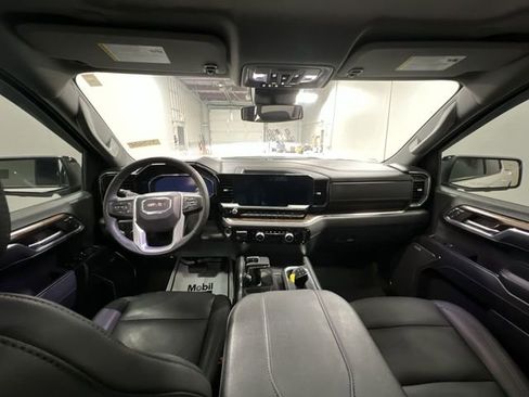Certified 2024 GMC Sierra 1500 Elevation w/ Elevation Premium Package AWD/4WD image 21