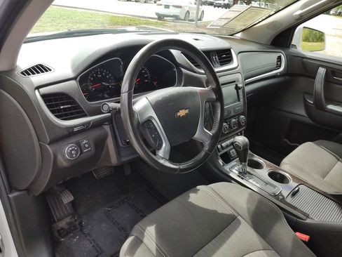 Used 2017 Chevrolet Traverse LT w/ Style and Technology Package AWD/4WD image 21