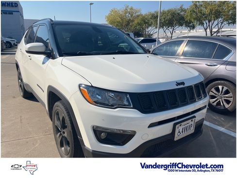 Used 2018 Jeep Compass Altitude w/ Popular Equipment Group image 1