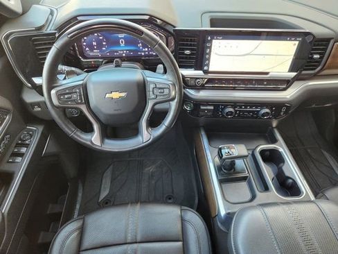 Used 2024 Chevrolet Silverado 1500 High Country image 29