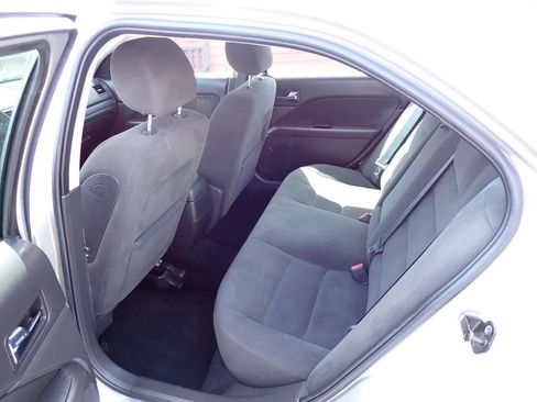 Used 2008 Ford Fusion SE FWD image 8